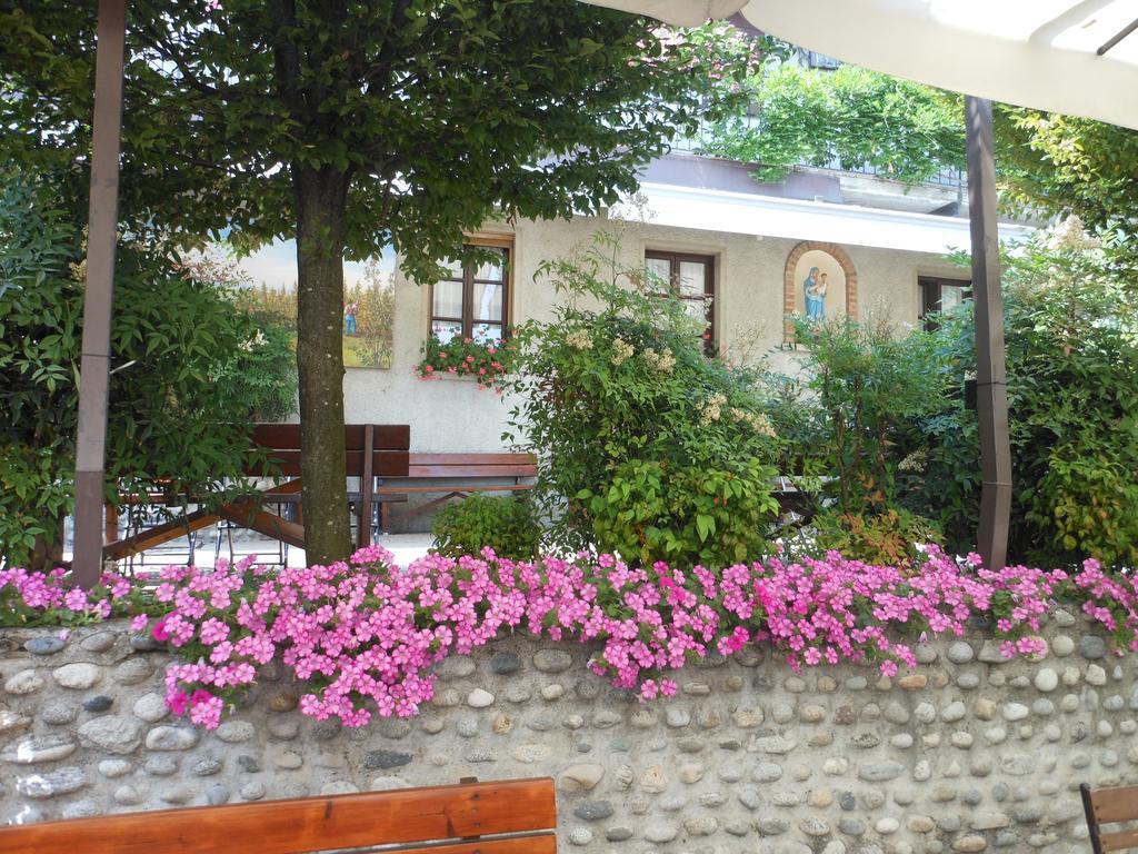 Agriturismo Cassinazza Orsenigo Eksteriør billede